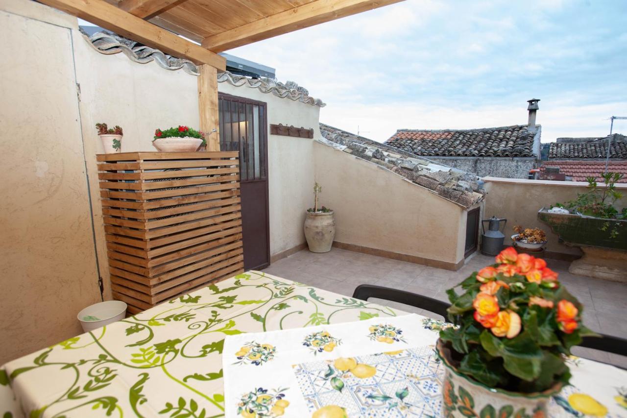 Si-Moutique Le Case Degli Avi Barocche, Con Terrazza Panoramica Modica Exterior foto